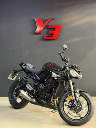 TRIUMPH STREET TRIPLE RS ABS TRIUMPH STREET TRIPLE RS ABS